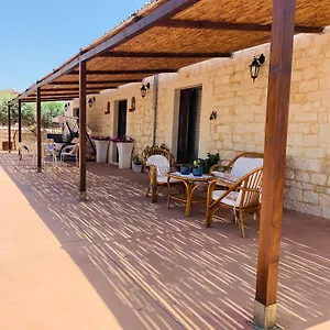 Il Casale Di Luisa Alloggio in famiglia Modica